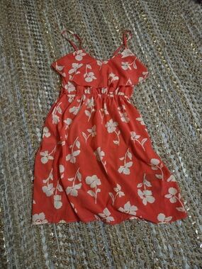 Love Chesley Coral Floral Ruffle Sundress – Size Small